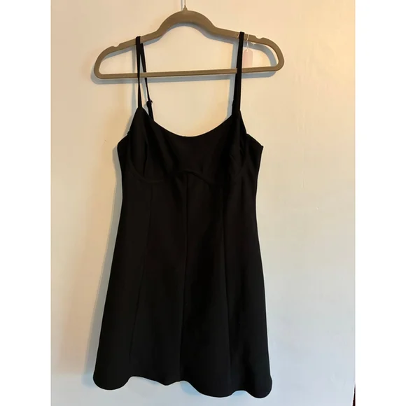 0205 LBD EUC Size 10 Princess Polly XX spaghetti strap little black dress - Picture 6 of 11
